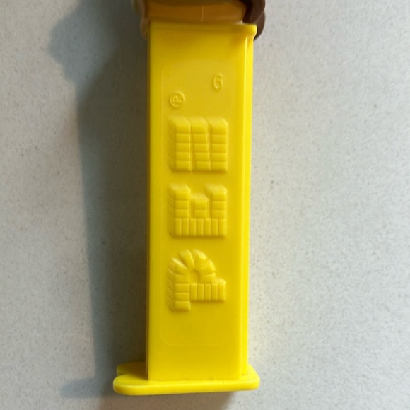 Collectible Pez Dispenser - Disney Belle Beauty & the Beast - Picture 3 of 9